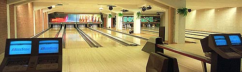 Bowling.jpg (20780 bytes)